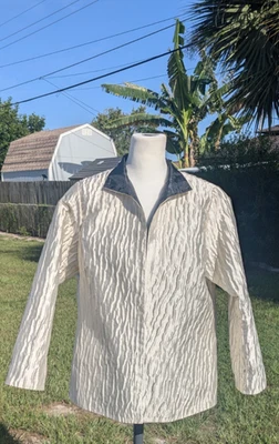 Grace Chuang Open Front Crinkly Evening Jacket Blazer in Metallic Ivory sz S - Image 1 of 4
