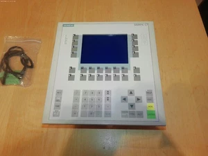 Llave Siemens Simatic S7 C7-635 6ES7635-2EC02-0AE3 6ES7 635-2EC02-0AE3 - Imagen 1 de 3