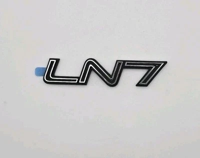 NUEVO 1983-1985 MERCURY LYNX LN7 EMBLEMA OEM Foto 1 de 4