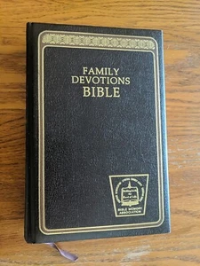 Family Devotions The Open  Bible Memory Asso. HC  Royal Publishers Kjv - Picture 1 of 18