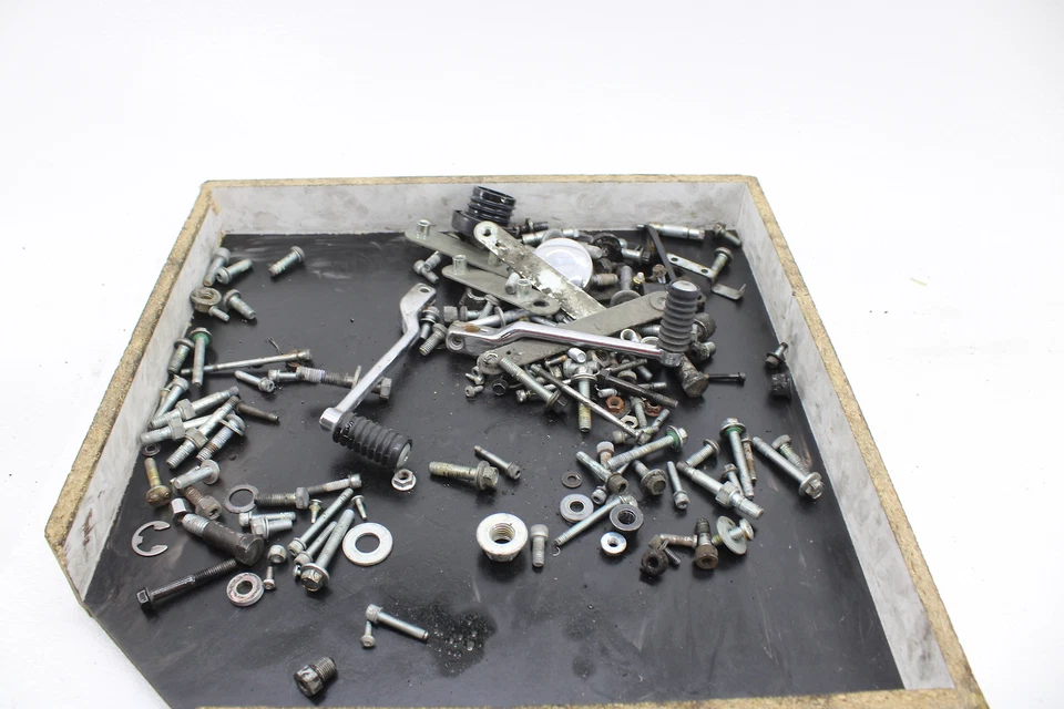 07-11 Harley Davidson Heritage Softail Misceláneos Tornillos Soportes Foto 1 de 4