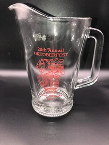 Vintage OKTOBERFEST Sidney Nebraska 1994 Heavy Glass Beer Pitcher Bar Tavern - Imagen 1 de 8