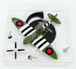 Atlas Editions 1/72 Scale 7 896 005 - Supermarine Spitfire Mk.IXB PH.Clostermann - Picture 1 of 4