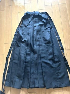 Hakama - Picture 1 of 8