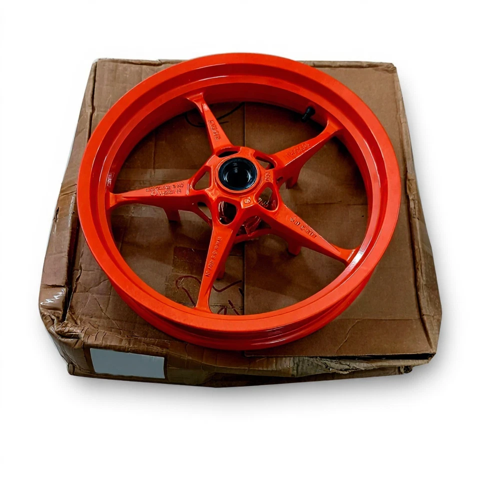 Llanta delantera apta para KTM RC 200 390 Gen-3 color naranja (2022) modelo Foto 1 de 4