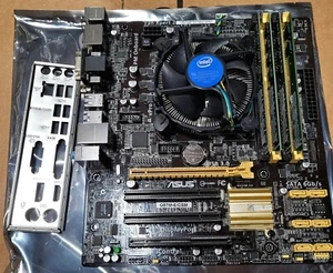 ASUS Q87M-E CSM LGA 1150 i5-4570 3,2 Ghz 16GB DDR3 Micro ATX Desktop Mainboard - Bild 1 von 1