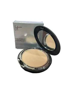 IT Cosmetics Celebration Foundation Hydrating Foundation Powder Medium 0.30 oz - Picture 1 of 3
