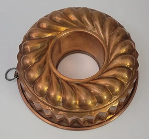Vintage Quality Copper Mold - Picture 1 of 7
