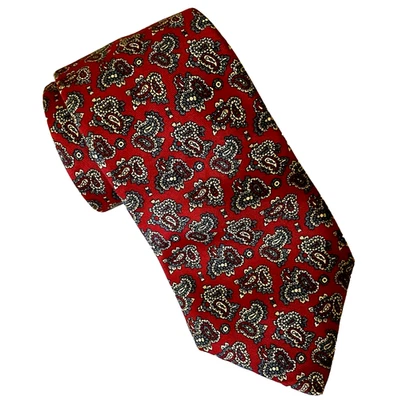 Corbata Hanover St Vintage Paisley Roja Seda The Works EE. UU. Academia Preppy Dinero Antiguo Foto 1 de 4