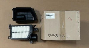 Filtro de admisión de caja de filtro de aire original Hyundai Elantra GT hatchback 2013 a 2017 - Imagen 1 de 5