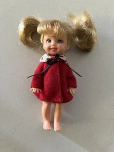 Vintage Barbie’s Little Sister KELLY Doll Strawberry Blonde Hair Freckles c1990s - Picture 1 of 3