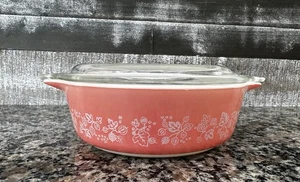 Cazuela vintage Pyrex rosa grosella 471 - 1 pinta con tapa 470-C - Imagen 1 de 7
