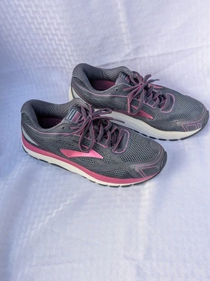 Brooks Dyad Women's Ombre Grey/Fuchsia Running Shoes Sz 8.5 Wide Walking - Image 1 of 4
