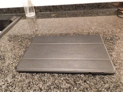 Lenovo IdeaPad S6000L Tablet-PC 16GB [10,1" WiFi only] schwarz - Bild 1 von 4