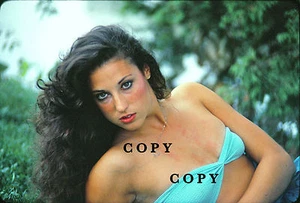 1978 BEAUTIFUL GIRL - KODACHROME COLOR SLIDE - ORIGINAL ONE OF A KIND - Picture 1 of 1