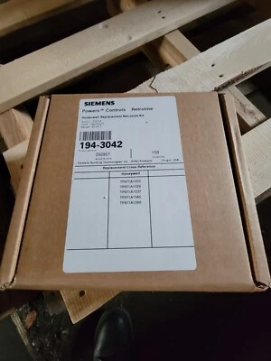 New Siemens 194-3042 Pneumatic Thermostat Kit *Compare to Honeywell TP971A 2102* - Image 1 of 2