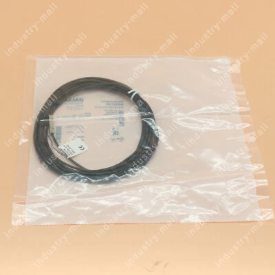 One New BALLUFF BES019R BES 516-3040-I02-C-PU-05 Inductive Sensor DHL SHIP - Image 1 of 4