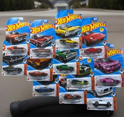 2025 Hot Wheels MUSCLE MANIA Complete SET = 10 / LOT = 12 😳 🔥🍒 - Image 1 of 4