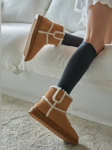 $170 UGG Women's Classic Mini Spill Seam Shearling Booties Size 8 Chestnut Brown - Picture 1 of 8