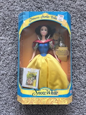 Disney Princess Stories Collection Snow White Doll 1997 Mattel #18194 - Image 1 of 4