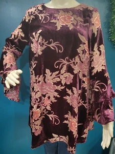 SIZE 3X LOVERICHE Burgundy Floral Wing Sleeve Top INVPV776 - Bild 1 von 3