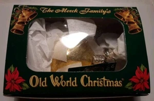 The Merck Family's Old World Christmas 2001 Lemon Hanging Ornament. - Picture 1 of 10
