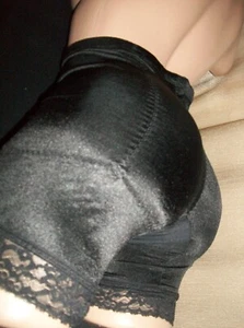 Vtg Black Nylon Spandex Garter Tab Split Gusset Girdle Panty L - Picture 1 of 6