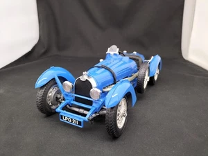 BURAGO Bugatti T59 1 18 scale 1934 - Picture 1 of 10