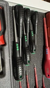 Halfords Professional/Advanced screwdriver Assortment - Picture 1 of 2