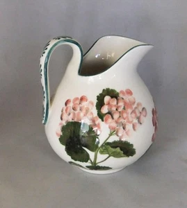 Griselda Hill Pottery Wemyss Ware Large Jug : Pelargoniums: 16.5 cm high - Picture 1 of 8