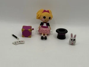 MGA Lalaloopsy Mini Muñeca 3" Misty Mystery #6 Serie 2 + Accesorios COMPLETO - Imagen 1 de 18
