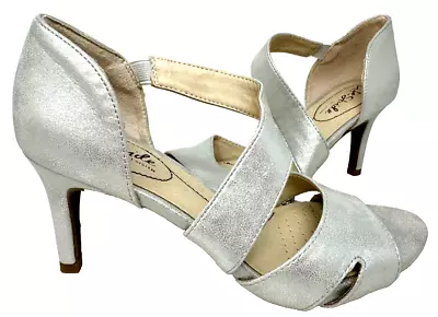 LifeStride 女式 Mega Slip On 舒适礼服高跟鞋银色闪亮尺寸:6 99D — 第 1/4 张图片