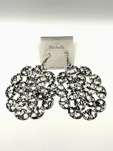 Orecchini Michelle oversize nero bianco taglio astratto metallo dichiarazione 3,5 in - Foto 1 di 19