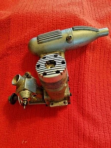 Used VINTAGE K&B 40 RC ENGINE - Picture 1 of 6