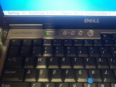 Dell Latitude D630 Intel Core 2 Duo -1GB RAM 80GB HDD -Windows Vista Foto 1 de 4