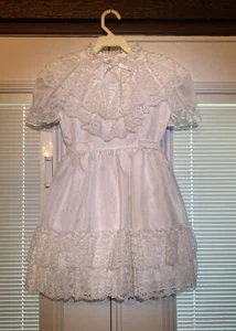 Beautiful, Vintage 1st Communion Dress. Size: 7 - Picture 1 of 12