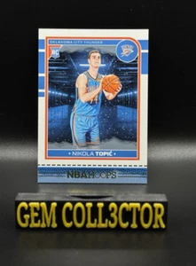 Nikola Topić 2024 NBA Hoops Invierno #242 (RC) - OKC Thunder - Imagen 1 de 1