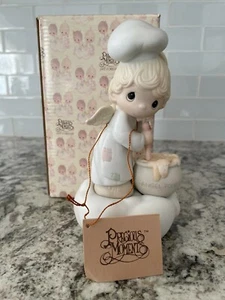Precious Moments Taste and See That the Lord Is Good Figurine 1983 - Picture 1 of 12