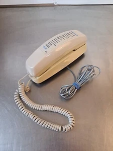 BELL SOUTH MODEL N485E BEIGE WALL/DESK CORDED PHONE PUSH BUTTON WITH DISPLAY - Picture 1 of 7