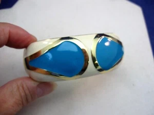 CLAMP STYLE HEAVY BRACELET - CREAM, GOLD AND TURQUOISE  - Bild 1 von 7