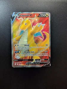 Pokemon TCG Dragonite V 191/203  Evolving Skies - Picture 1 of 2