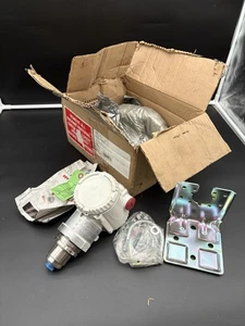ABB 2600T 3K620000214849 Pressure Transmitter - Picture 1 of 6