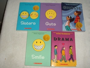 Lot of 5 Raina Telgemeier Graphix Graphic Paperpack Books Sisters, Smile, Guts - Imagen 1 de 2