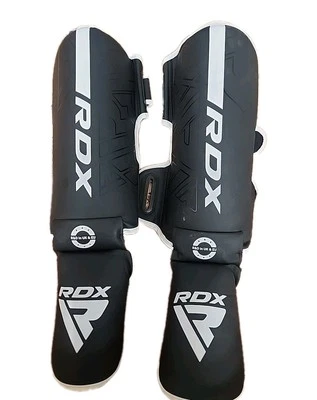 Espinilleras Muay Thai de RDX, equipo de combate, MMA, espinilleras de kickboxing PEQUEÑAS NUEVAS Foto 1 de 4