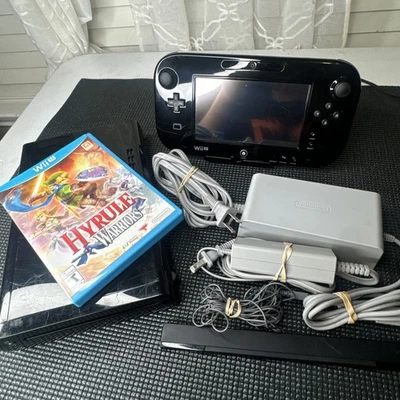 NINTENDO WII U 32GB CONSOLE & TABLET (TESTED) - Image 1 of 4