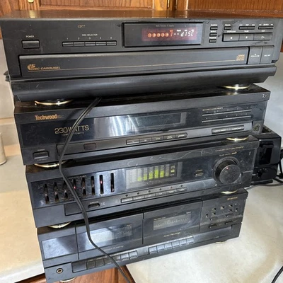 Vintage Techwood NT77 Stereo System With A 5 Disc Cd Changer - Image 1 of 4