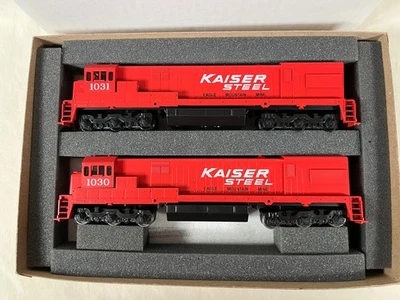 Maniquí Athearn edición especial #2216 U30C Kaiser acero # 1030 alimentado, #1031 Foto 1 de 4