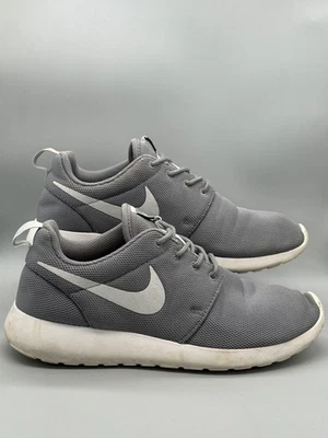Tênis de corrida Nike Roshe One feminino tamanho 9 cinza atlético 844994-003  - Imagem 1 de 4