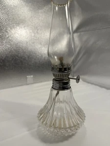 Vintage klare Lampe Bauernhöfe kleine Miniatur Öllampe - Bild 1 von 7