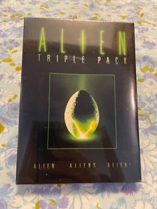 DVD Alien Triple Pack Alien / Aliens / Aliens 3 BRAND NEW 2006 - Picture 1 of 8